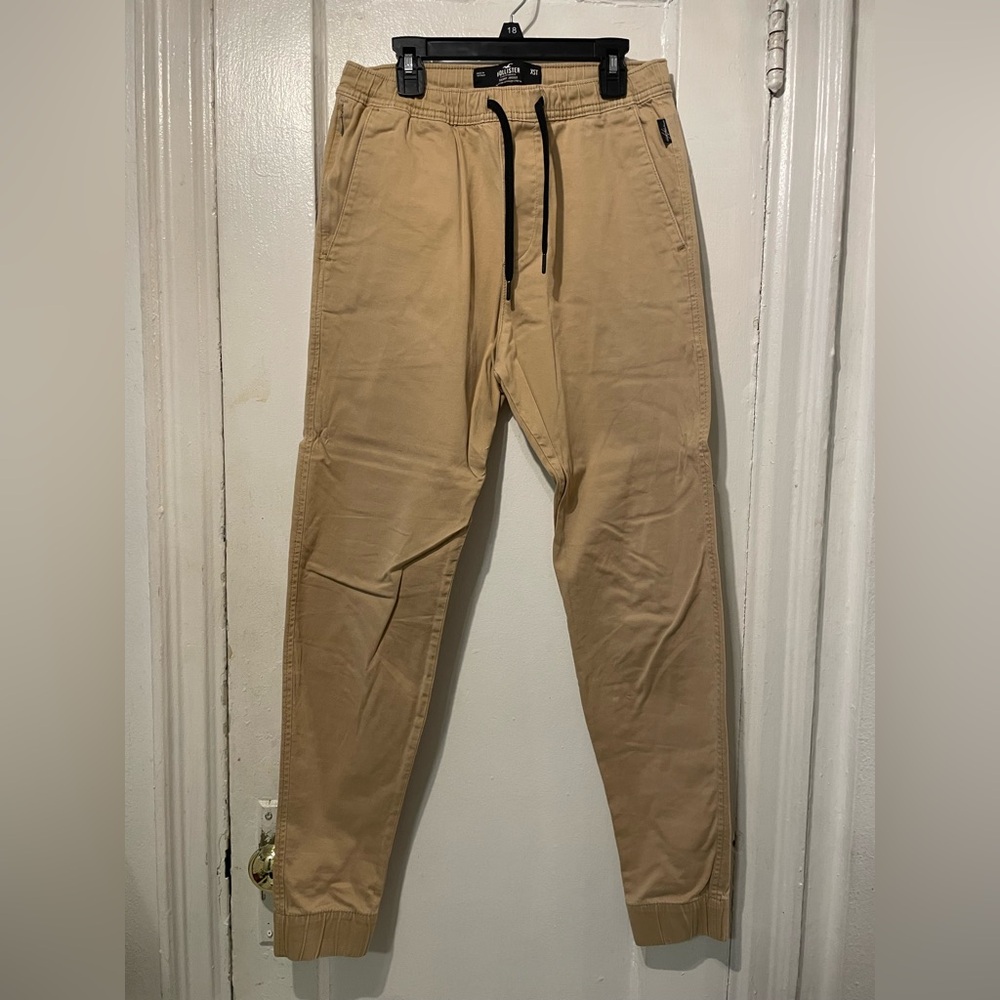 Hollister Men's Khaki Chinos with Drawstring